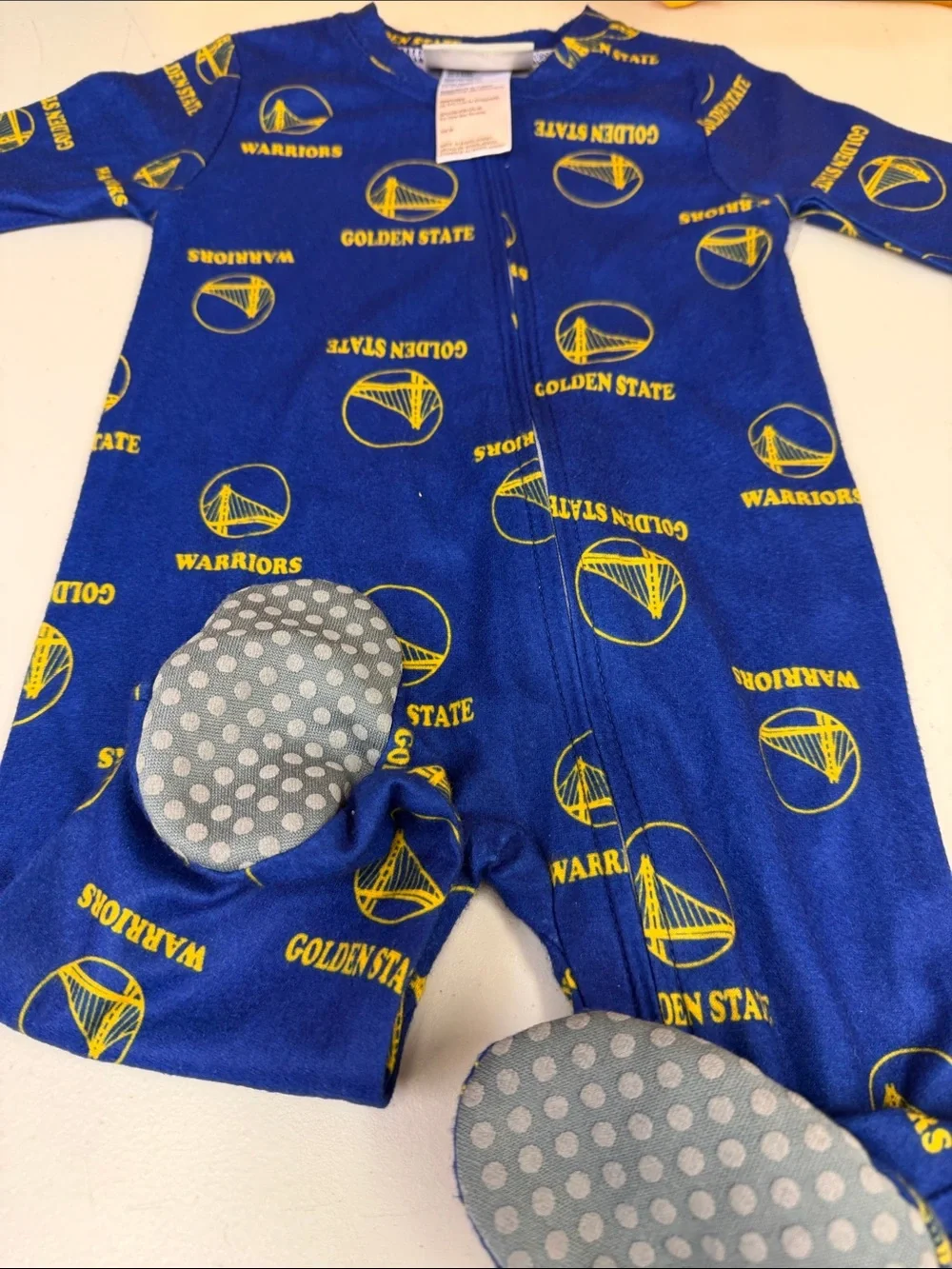 Golden State Warriors Kids One-Piece Sleeper - Navy/Yellow size 3/6 months new